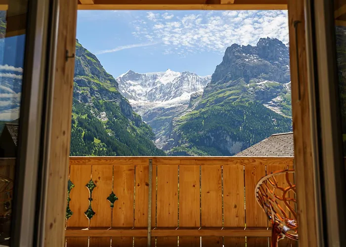 Boutique Panorama 格林德瓦